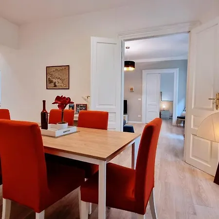 Apartment La Casa Dei Leoni