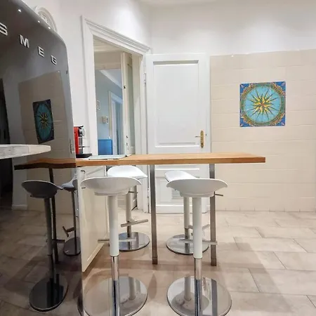 La Casa Dei Leoni Apartment